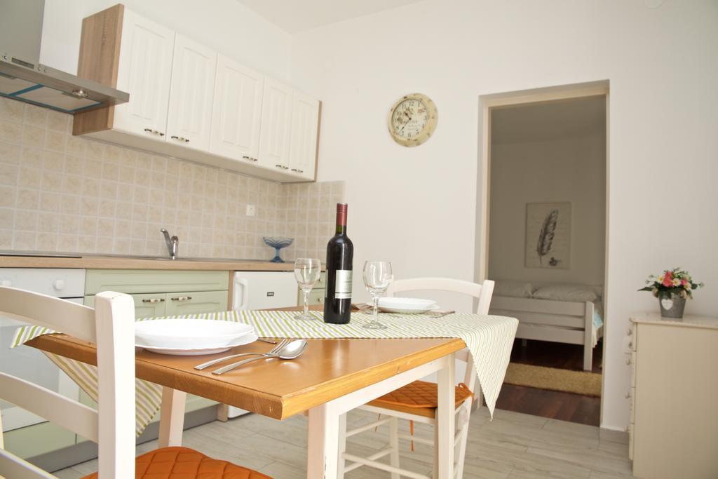 Antonija Apartments With Pool Biograd Na Moru Luaran gambar