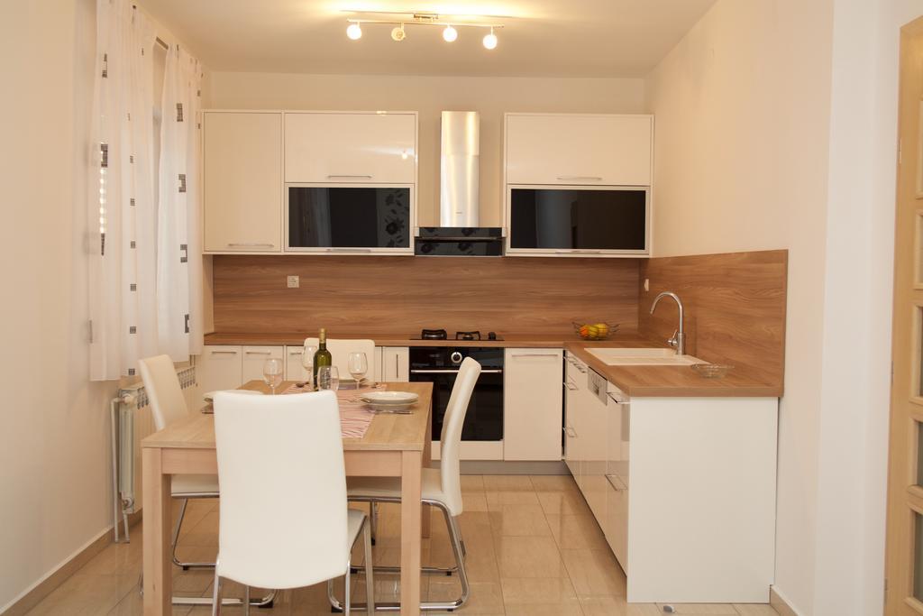 Antonija Apartments With Pool Biograd Na Moru Luaran gambar