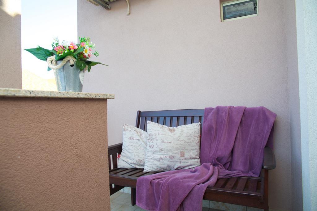 Antonija Apartments With Pool Biograd Na Moru Luaran gambar