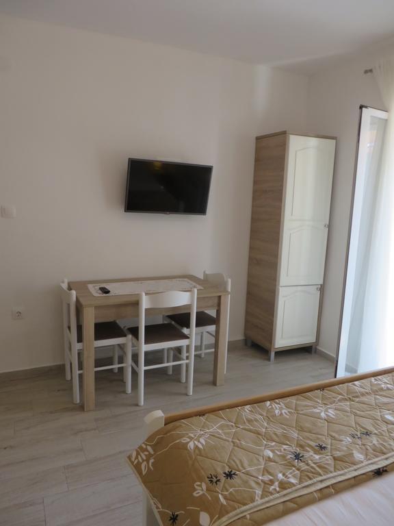 Antonija Apartments With Pool Biograd Na Moru Luaran gambar