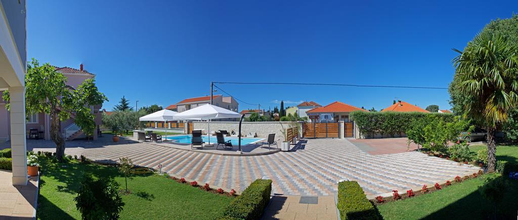 Antonija Apartments With Pool Biograd Na Moru Luaran gambar